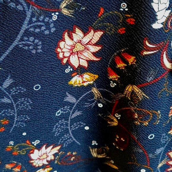 2/$30 NWT WOMEN'S FLORAL SKIRT - Picture 4 of 7